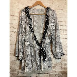 Cato Top Womens 22/24W Faux Wrap Black & White Floral Ruffle Plus Tie Side Flowy